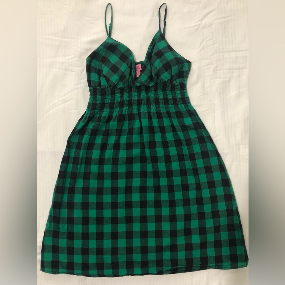 Dress size M color green and black brand She’scool 100 % cotton